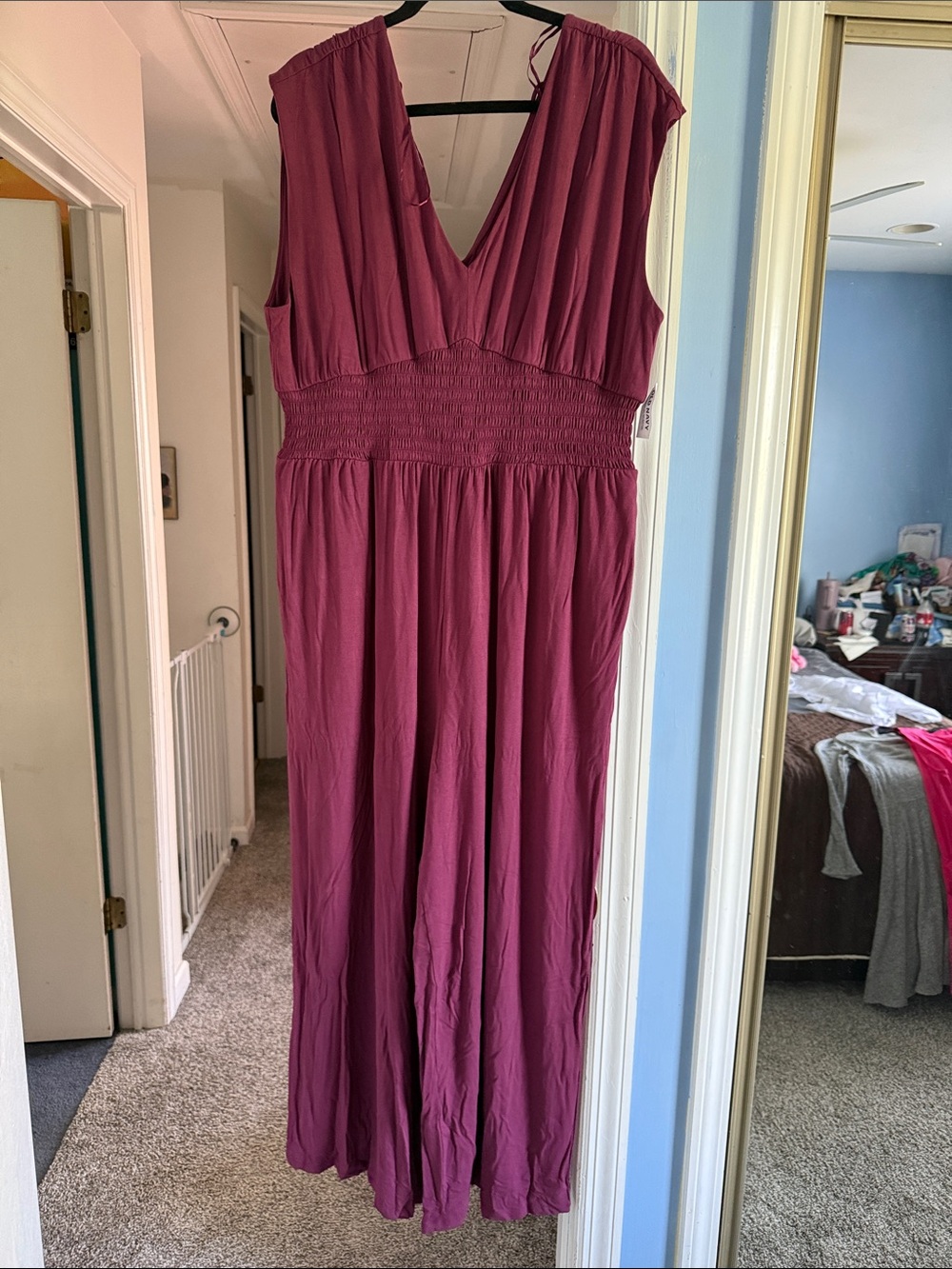 Old Navy Sleeveless Maxi Dress in Wine